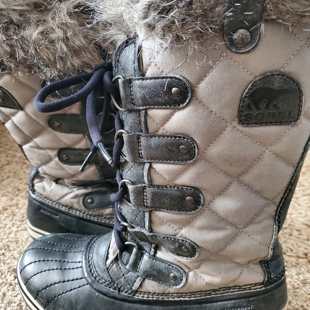 Womens Sorel Snow Boots